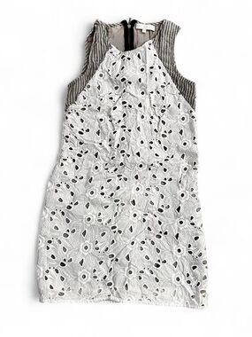 San & Soni White/grey floral lace sleeveless mini dress Sz S